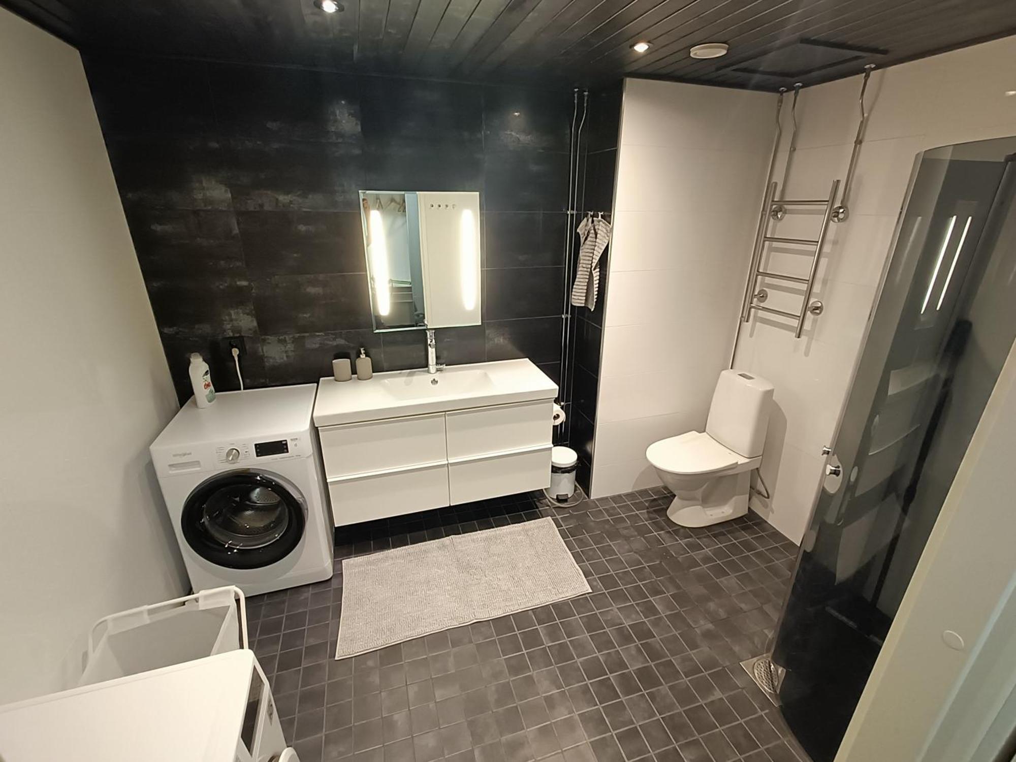Big 88M2 Apartment In The Center Rovaniemi Buitenkant foto